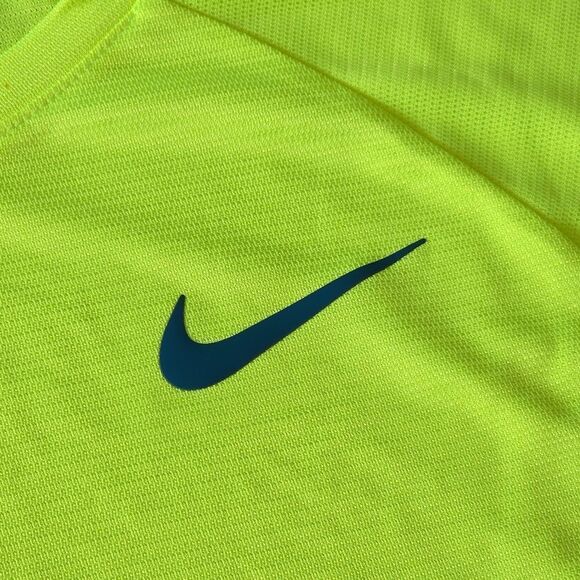 Nike Rafael Nadal Challenger Dri-Fit Crew Tennis T-Shirt Men's S Volt DV2887-702 - Picture 4 of 10
